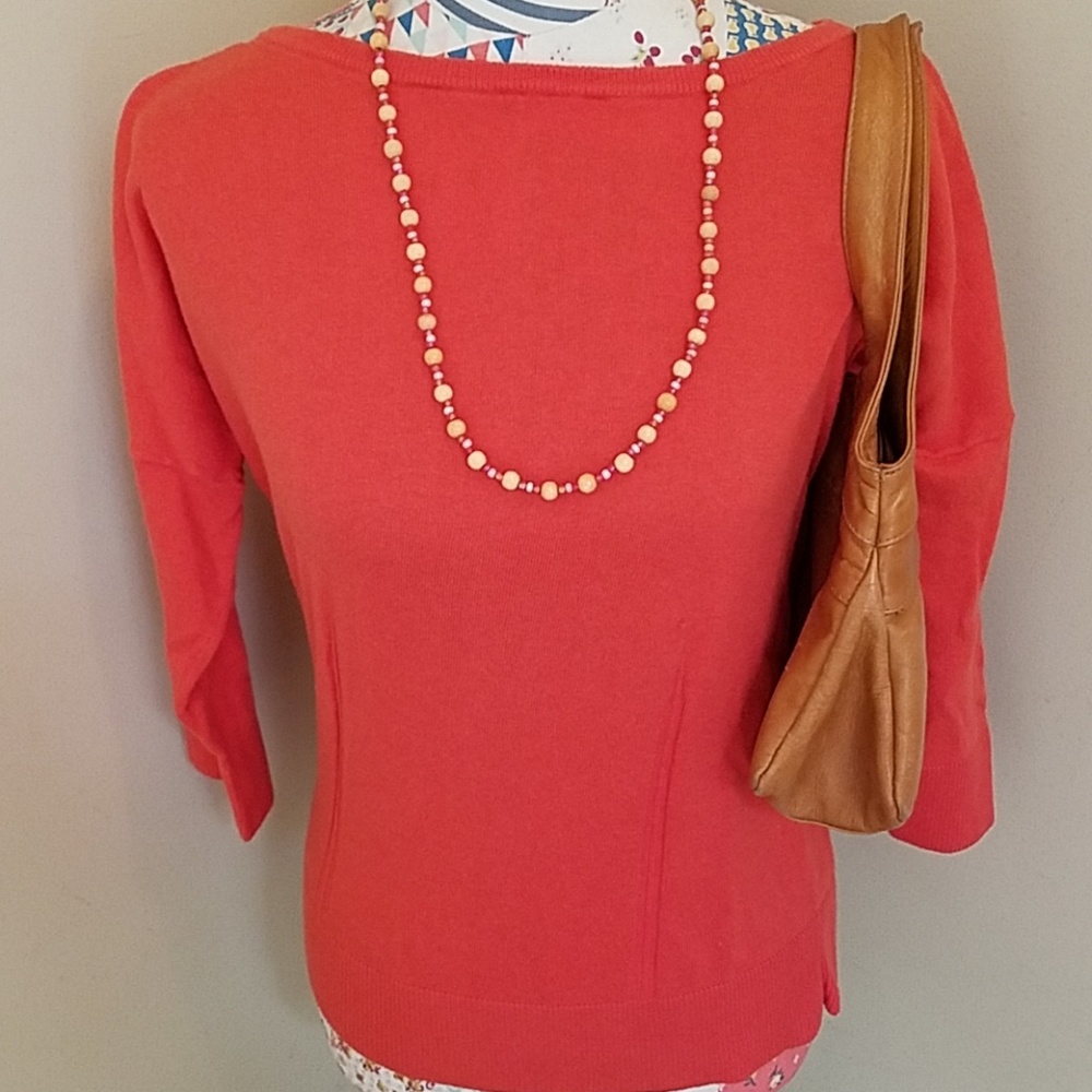 RePosh; Cute button up back cardigan